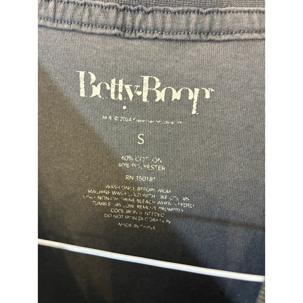 Betty Boop Graphic Tee Los Angeles Pink Car Palm Trees Retro Y2K T-Shirt S Retro - Picture 2 of 3